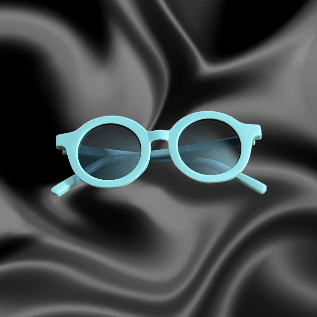 Little ladies round sunglasses